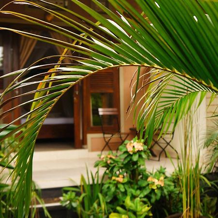 Rumahku Homestay Amed Exterior foto